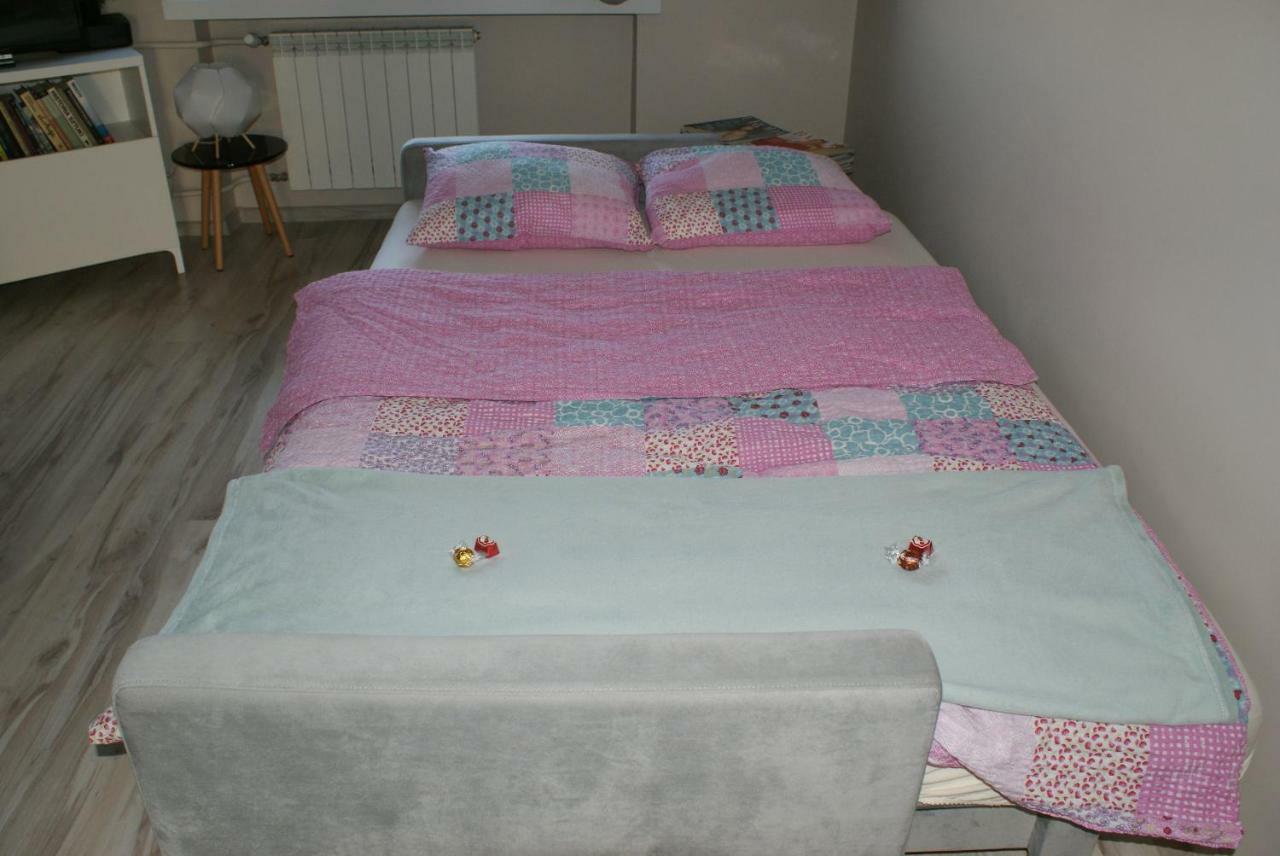 Apartament Grochowska Warszawa מראה חיצוני תמונה
